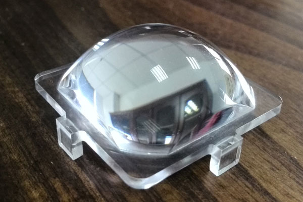 汽车车灯TV透镜注塑水口切割设备—水口激光切割机