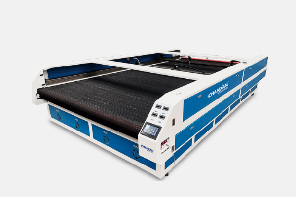 窗帘帘头激光切割机,窗帘厂家的裁剪好帮手! 窗帘帘头激光切割机,窗帘厂家的裁剪好帮手!