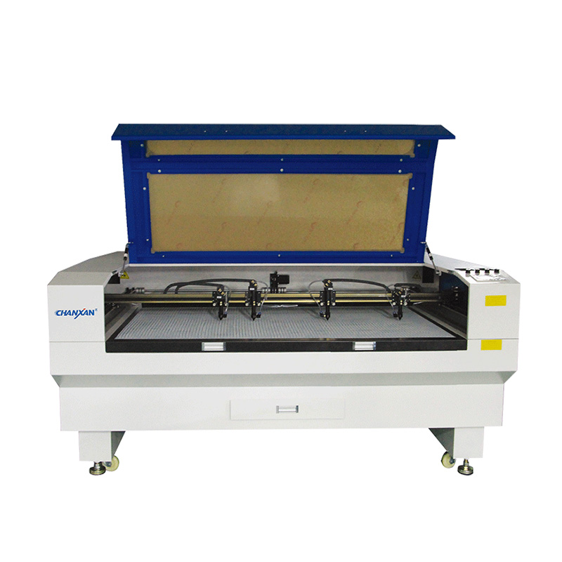 飞机板四头切割机