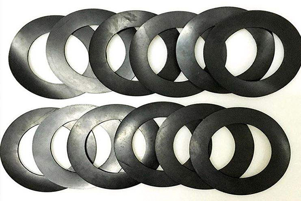 硅胶橡胶激光切割设备分析